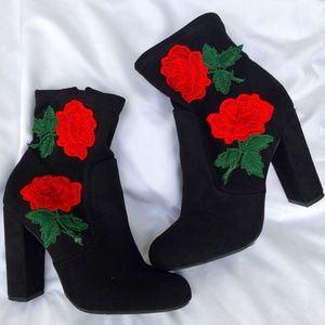 Floral Embroidered Heeled Boots